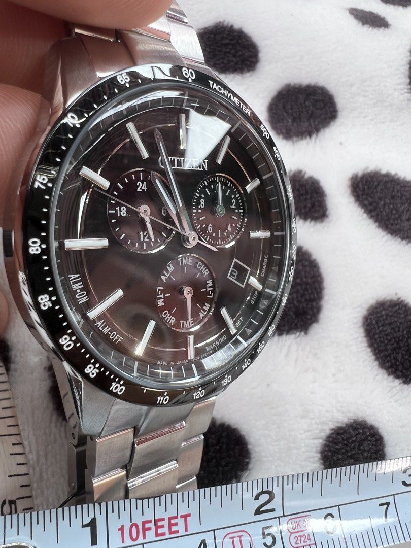 Citizen Eco-Drive Tachymeter Chronograph Watch (Category: Men's Watches) located in Rizal. Submitted by imallari88 (Listing ID 1469016721, Image 3). Description: - Brand: Citizen Eco-Drive - Dial: Black with chronograph sub-dials and date window at 4 o'clock - Bezel: Tachymeter - Material: Stainless steel bracelet with standard deployment clasp and solid back case - Movement: Japanese movement, powered by light (no battery changes needed) - Condi