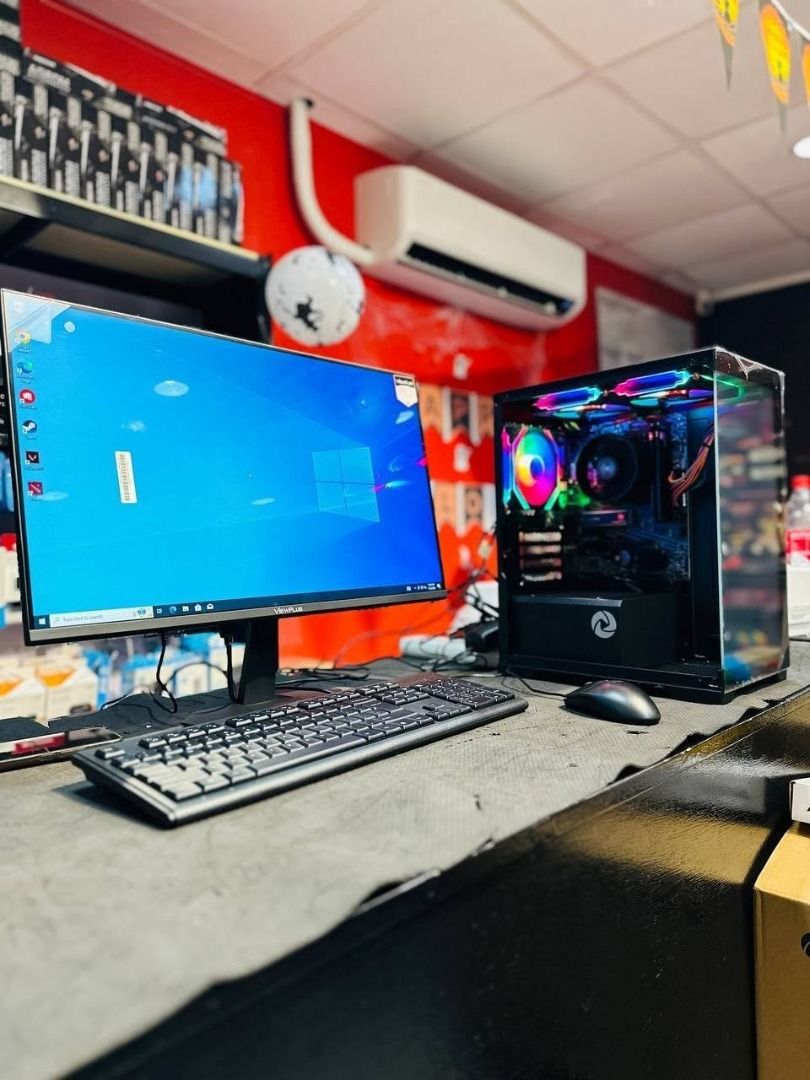 CLEAN BLUE RGB GAMING BUILD (Category: Desktops) located in Makati City. Submitted by eckang12 (Listing ID 1468972904, Image 1). Description: - We offer: ✔ Gaming PC Builds ✔ Work / Office PC Builds ✔ Editing / Productivity PC Builds ✔ PC upgrades and accessories.