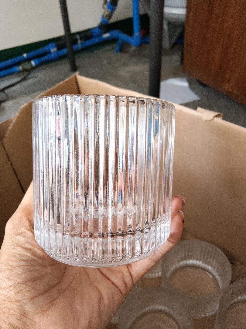 Clear ribbed whiskey glasses rock glasses set (Category: Dinnerware & Cutlery) located in Paranaque City. Submitted by paras0620 (Listing ID 1468965687, Image 2). Description: - Stylish ribbed texture with a heavy bottom design - Short and wide style, ideal for whiskey, scotch, and cocktails - Multiple pieces available in the box - Perfect upgrade for your home bar setup 100 each 13 pcs left plus sf last price posted.