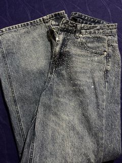 (Category: ) located in . Submitted by sf.closet (Listing ID 1469107344, Image 1). Description: .