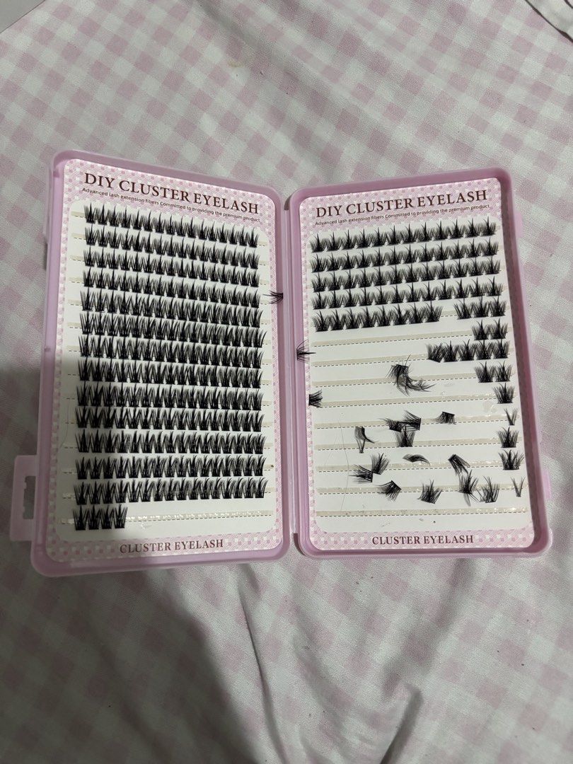 cluster lashes (Category: Face Care) located in Manila. Submitted by iyahpreloved_ (Listing ID 1469124013, Image 1). Description: need glue .