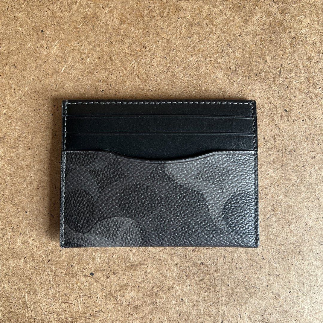 coach black monogram card holder wallet (Category: Luxury Bags & Wallets) located in Candaba. Submitted by localluna (Listing ID 1468987646, Image 3). Description: .