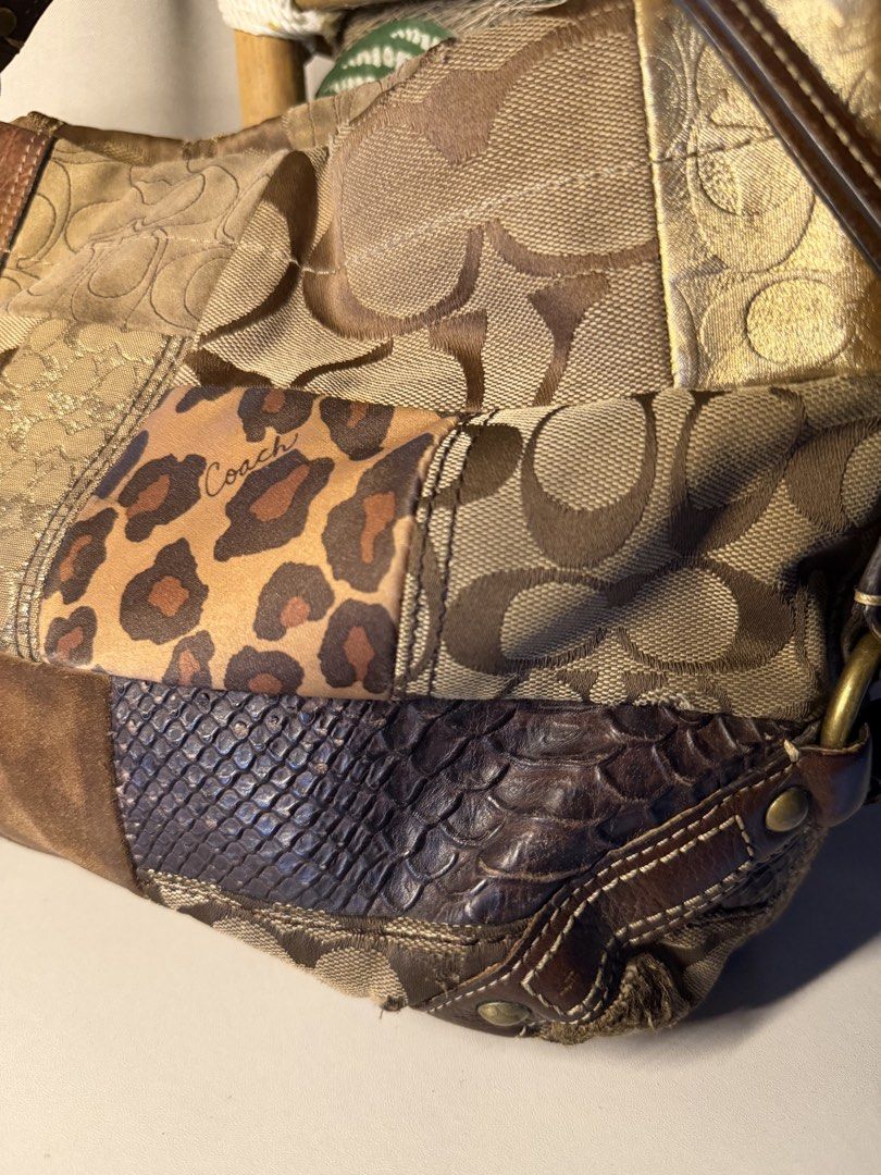 Coach carly leopard (Category: Shoulder Bags) located in Manila. Submitted by chic_coach (Listing ID 1468976854, Image 3). Description: .