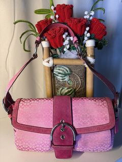 (Category: ) located in . Submitted by chic_coach (Listing ID 1468977858, Image 1). Description: .