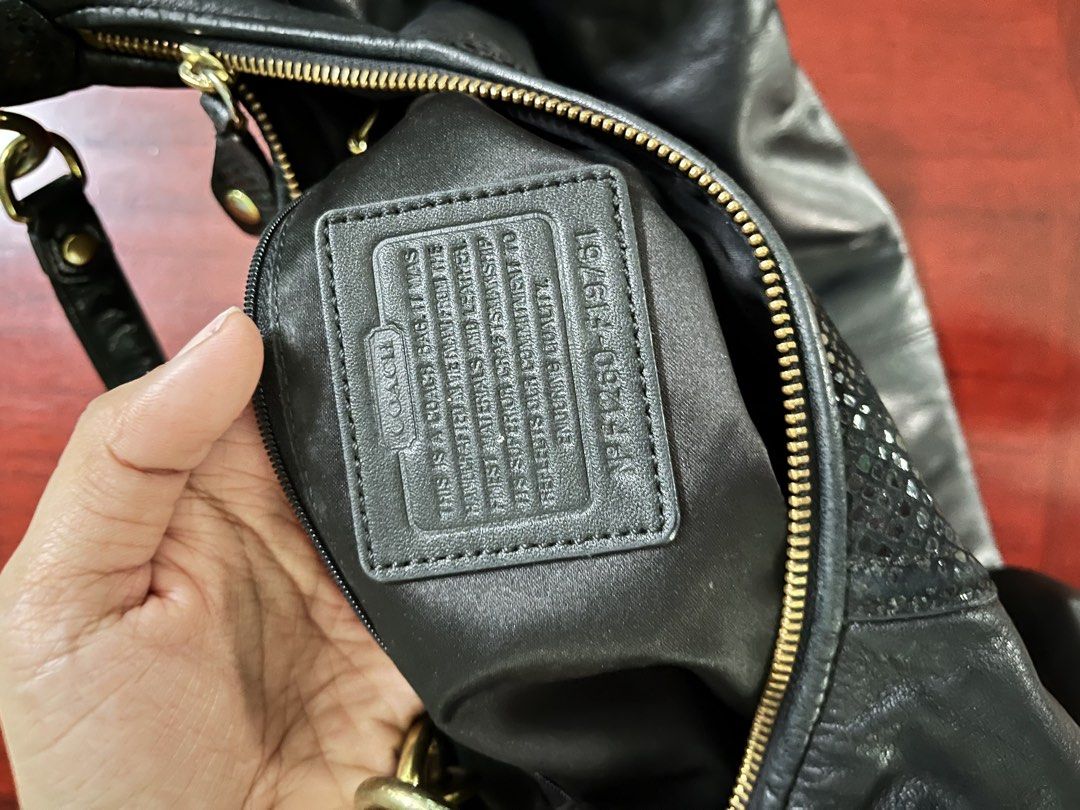 Coach Hobo or Soho (Category: Luxury Bags & Wallets) located in Manila. Submitted by clairest29 (Listing ID 1469100350, Image 3). Description: Vintage Coach Soho/Kili Bags 📍Thrifted from Haji Lane in Singapore Hi, I got these bags from thrifting. PM me for more details or a video call option. Open to negotiation 😊.