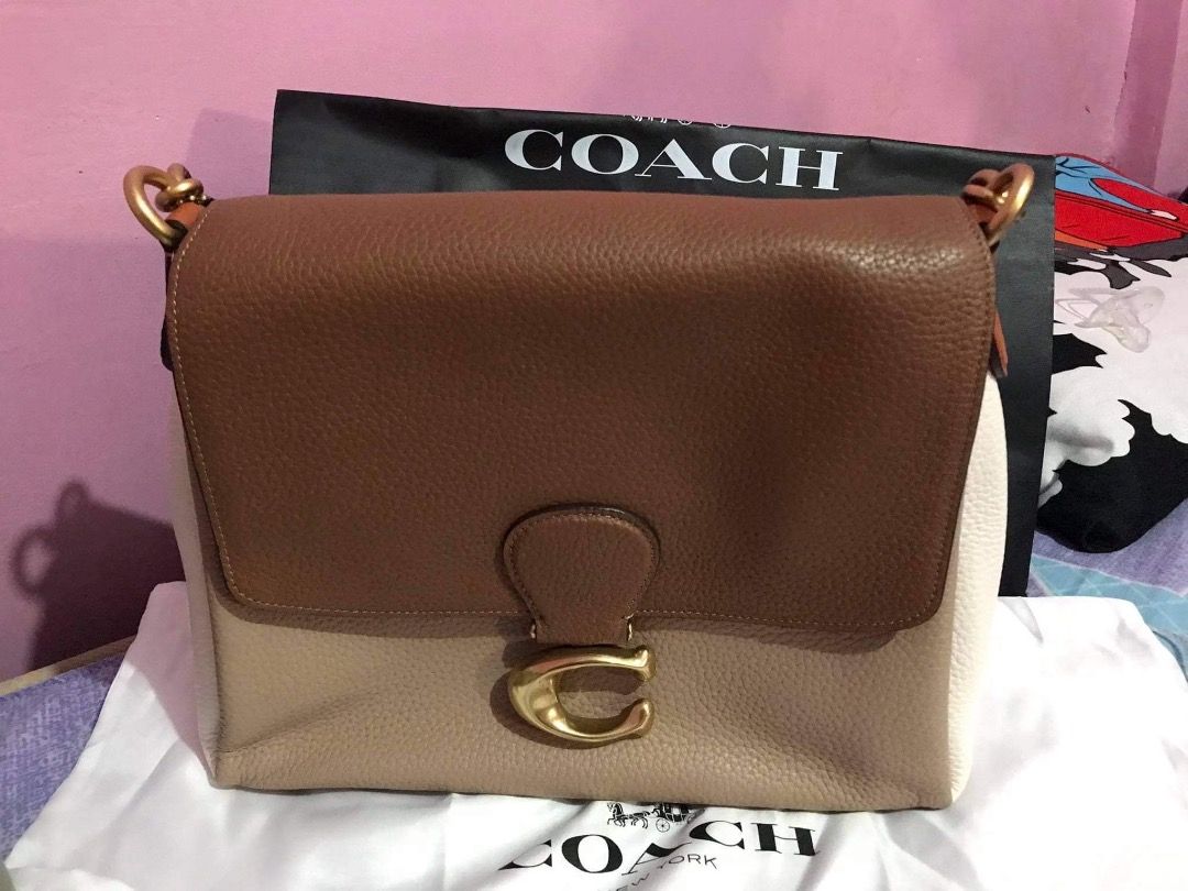 Coach May Shoulder Bag (Category: Luxury Bags & Wallets) located in Subic. Submitted by ilovecmv (Listing ID 1469003140, Image 1). Description: .