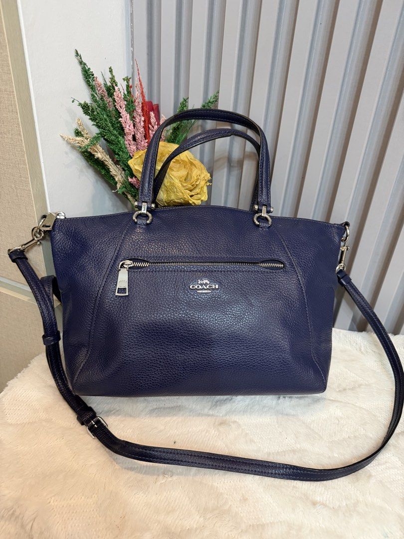 coach prairie 2way bag (Category: Luxury Bags & Wallets) located in Gapan. Submitted by anneelisse (Listing ID 1469040631, Image 1). Description: preloved coach prairie 2way bag good condition fb page: Elisha’s Mix Branded Items loc: Gapan City Nueva ecija.