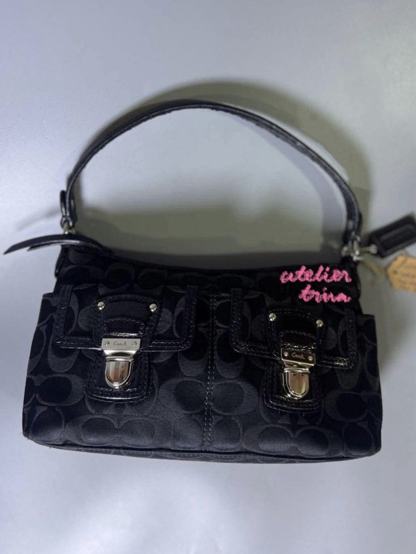Coach Signature Double Pocket in Black (Category: Shoulder Bags) located in Cebu City. Submitted by ateliertrina (Listing ID 1469088428, Image 3). Description: Coach Signature Two Pocket in Black – 6,799 + sf (hard to find bag) 𑣲 9/10; rank A-AB 𑣲 issue: none 𑣲 pre-order 𑣲 open for layaway 2 weeks w/ 50% nrdp & add fee Each item is a genuine pre-loved vintage piece that may feature minor signs of age, handling, or storage. Please review all d