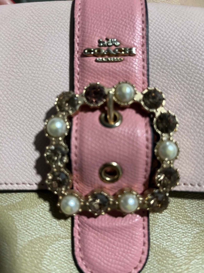 Coach sling bag (Category: Cross-body Bags) located in Caloocan City. Submitted by trebdy01 (Listing ID 1469077883, Image 2). Description: .