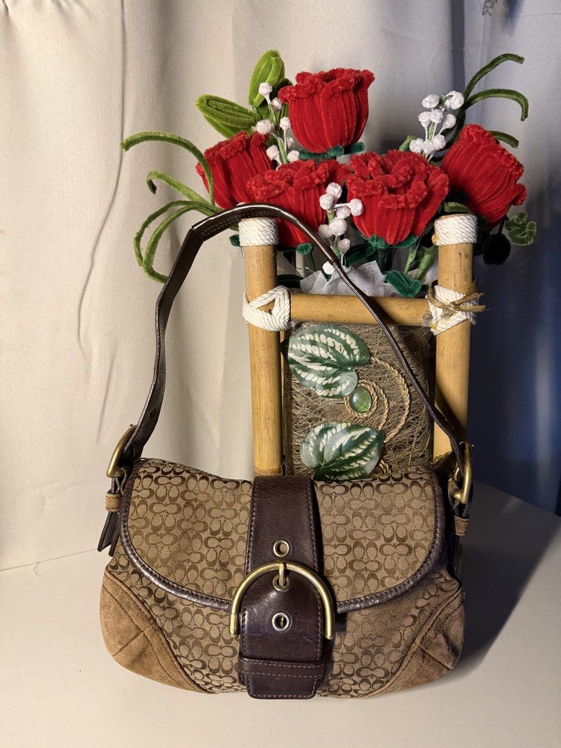 Coach Soho (Category: Shoulder Bags) located in Manila. Submitted by chic_coach (Listing ID 1468973623, Image 1). Description: .