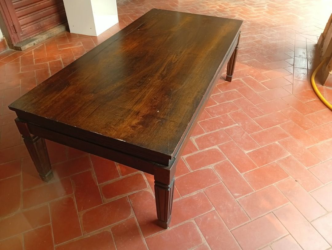 Coffee table (Category: Tables & Sets) located in Petaling Jaya. Submitted by nm016648427690 (Listing ID 1469078802, Image 3). Description: Coffee table Size: W,60.cm,L,120.cm,H,40.cm RM-180 Code :CT-07 Stock Available : 1 Condition : Goods ** (ABOVE PRICE DOES NOT INCLUDE DELIVERY & INSTALLATION) ** We are specialist in BUY or SELL New/Used Home Furniture or Office Equipment [ Perabot Kita Furniture ] Address: L1-03 times 89 Jalan 8A/133, Taman 