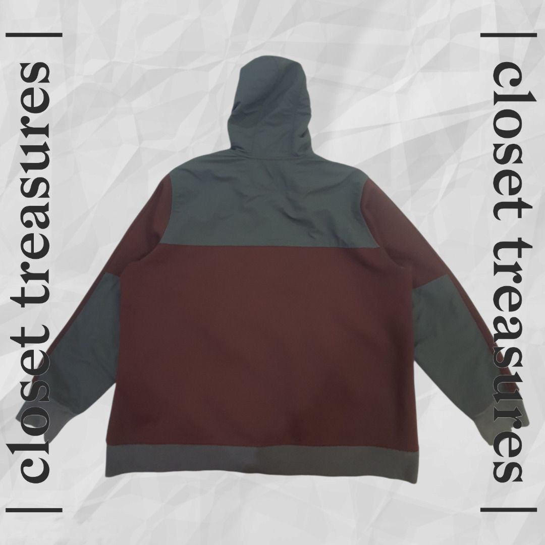Color Blocked Hooded Jacket | The North Face (Category: Coats, Jackets and Outerwear) located in Quezon City. Submitted by _closettreasures (Listing ID 1468962053, Image 2). Description: Size: XXL RFS: decluttering - authentic !!! Message me for more details (when worn pics, payment method, etc.) !!!.