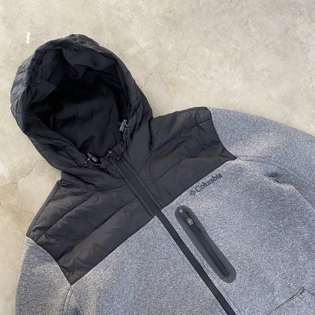 Columbia Puffer Jacket (Category: Coats, Jackets and Outerwear) located in Baliuag. Submitted by n2s01 (Listing ID 1468972733, Image 3). Description: Verygood Condition No flaws Large on tag 21.5 Width 27 Length.