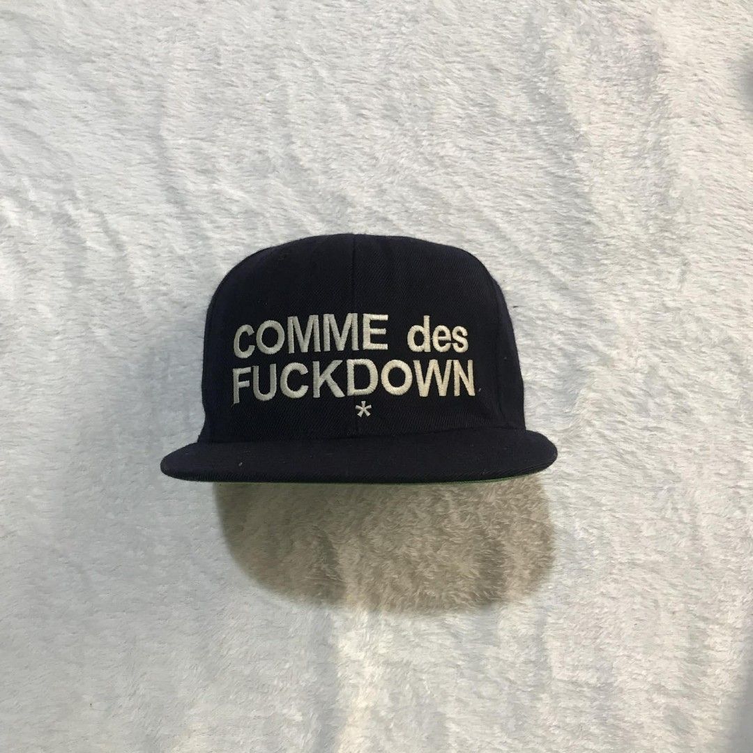 COMME DES FUCKDOWN SNAPBACK (Category: Activewear) located in Cebu City. Submitted by kevinthrift (Listing ID 1468963145, Image 1). Description: COMME des FUCKDOWN* Asnew Condition Issue snapbroke Need wash.