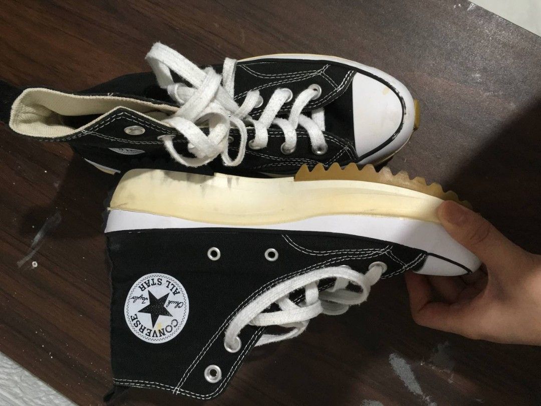 Converse Run Star Hike (OEM) (Category: Casual Shoes) located in Manila. Submitted by miax_1222 (Listing ID 1468980466, Image 3). Description: - OEM Converse Run Star Hike - Women's US 7.5 / EU 38 - Men's US 5.5 - Good quality, perfect for people looking for an affordable close replica of the og converse shoes - with minor flaws and yellowish soles (as seen in photos), but it's still wearable and suits most casual outfits - interested buyer must 