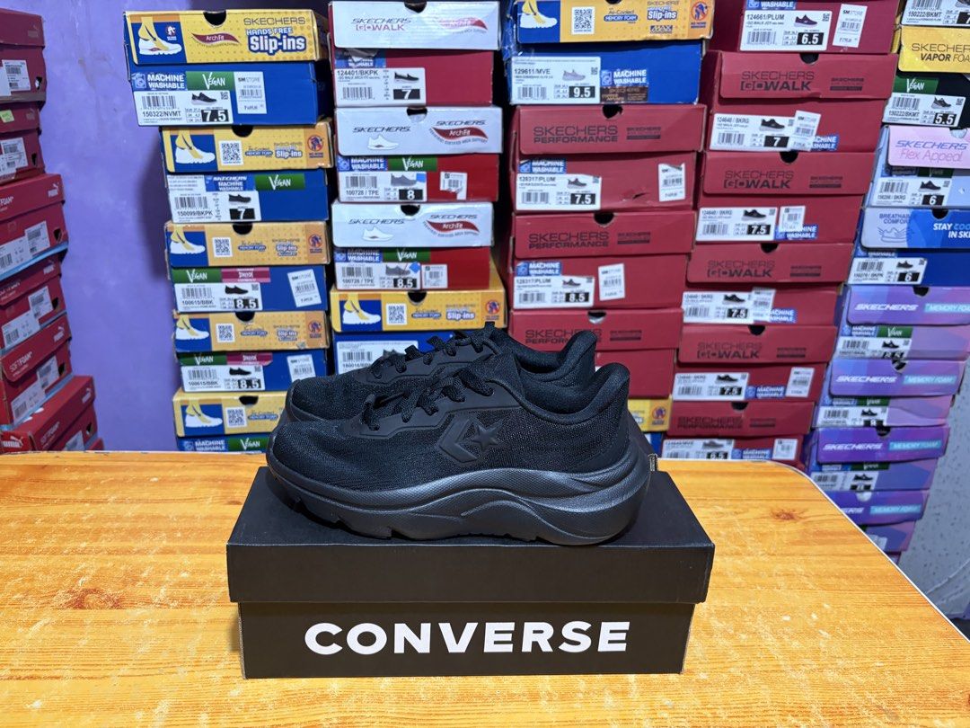CONVERSE RUNNING SHOES WOMEN ORIGINAL (Category: Sneakers) located in Taguig. Submitted by rajiepenaf34481 (Listing ID 1469111165, Image 3). Description: 💯 % COMFORTABLE 💯% ORIGINAL 💯 % authentic 💯 % BRAND NEW 💯 % LEGIT SELLER 💯 % ON HAND 💯 % WITH BOX SIZE: 5.5 / 6.5 / 7.5 US WOMEN BELOW MALL SRP✅ FROM: 5499❌ NOW: 1,800✅ SHIP VIA ✅LALAMOVE ✅LBC (OUTSIDE MANILA) ✅J&T ✅READY TO SHIP MOP: COD COP GCASH ITEM CHECK BEFORE PAYMENT WILLING FOR ME