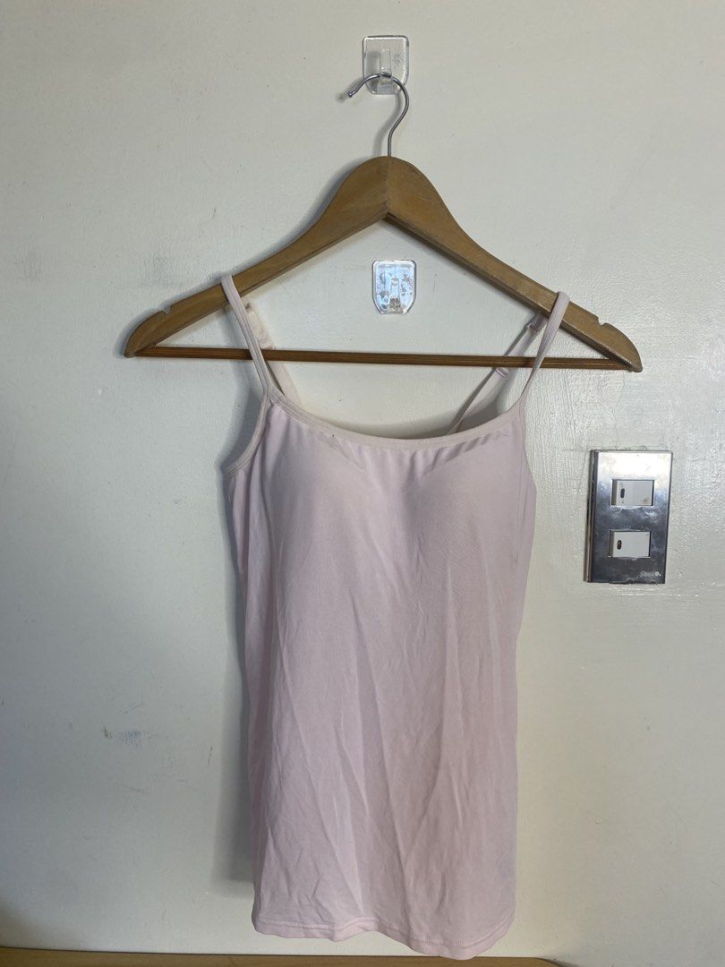Cool + baby pink bra top s/m (Category: Sleeveless) located in Baguio. Submitted by buyforless_2600 (Listing ID 1468983205, Image 1). Description: .