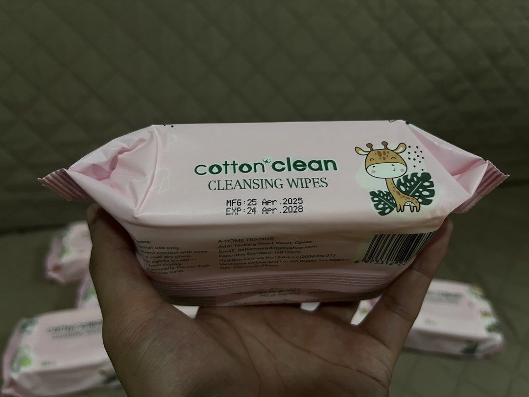 Cotton Clean Cleansing Wipes | 30 Sheets per Pack 🌸 (Category: Sanitary Hygiene) located in Imus. Submitted by graeyowl (Listing ID 1469076769, Image 3). Description: Keep your skincare routine fresh and convenient with Cotton Clean Cleansing Wipes! ✨ Product Features: * 30 wipes per pack * Convenient, travel-friendly packaging * Ideal for everyday cleansing and refreshing * Easy to carry in your bag, pouch or travel kit * Cute packaging with a 