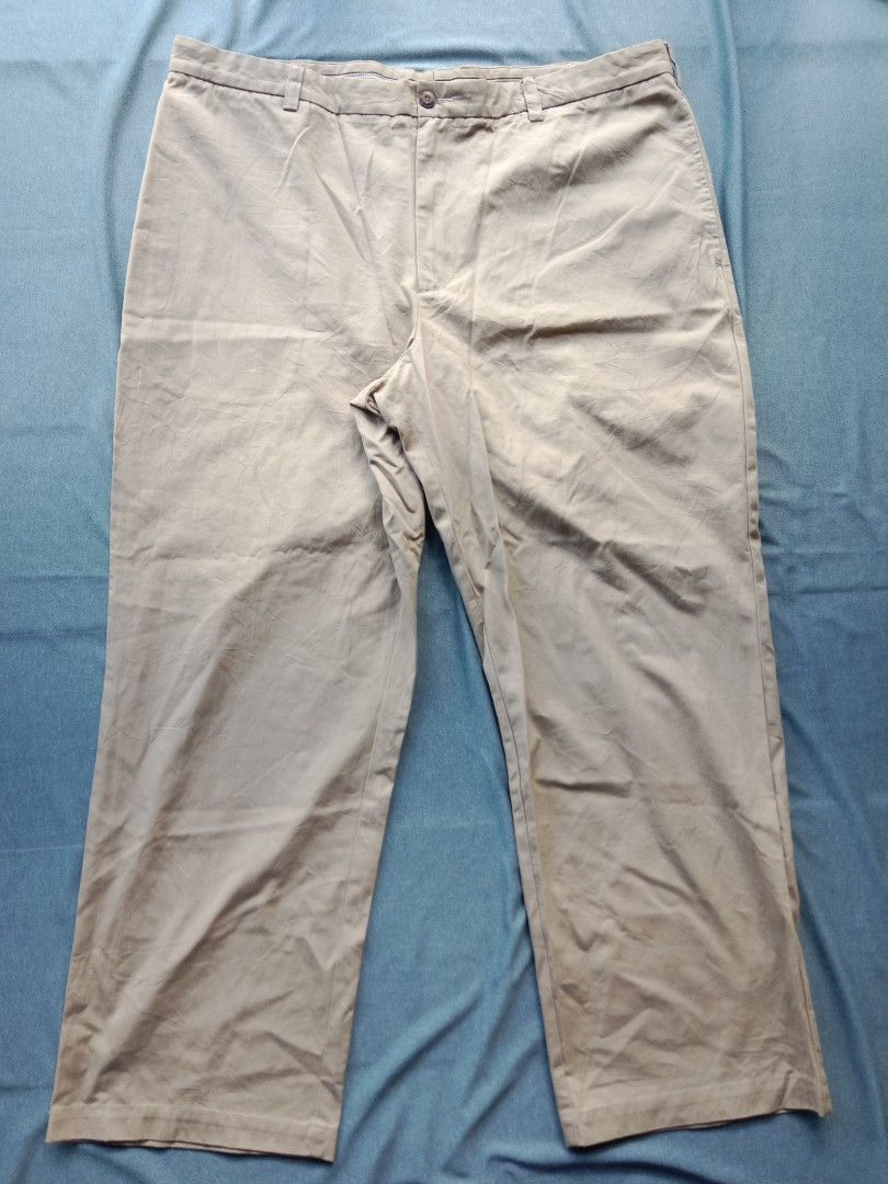 cream oversize vintage trousers (Category: Trousers) located in Bontoc. Submitted by irene_banganan (Listing ID 1469004993, Image 1). Description: cream oversize vintage trousers waist: 45" | length: 44" makapal, no stretch high quality and well made no flaws, excellent condition.