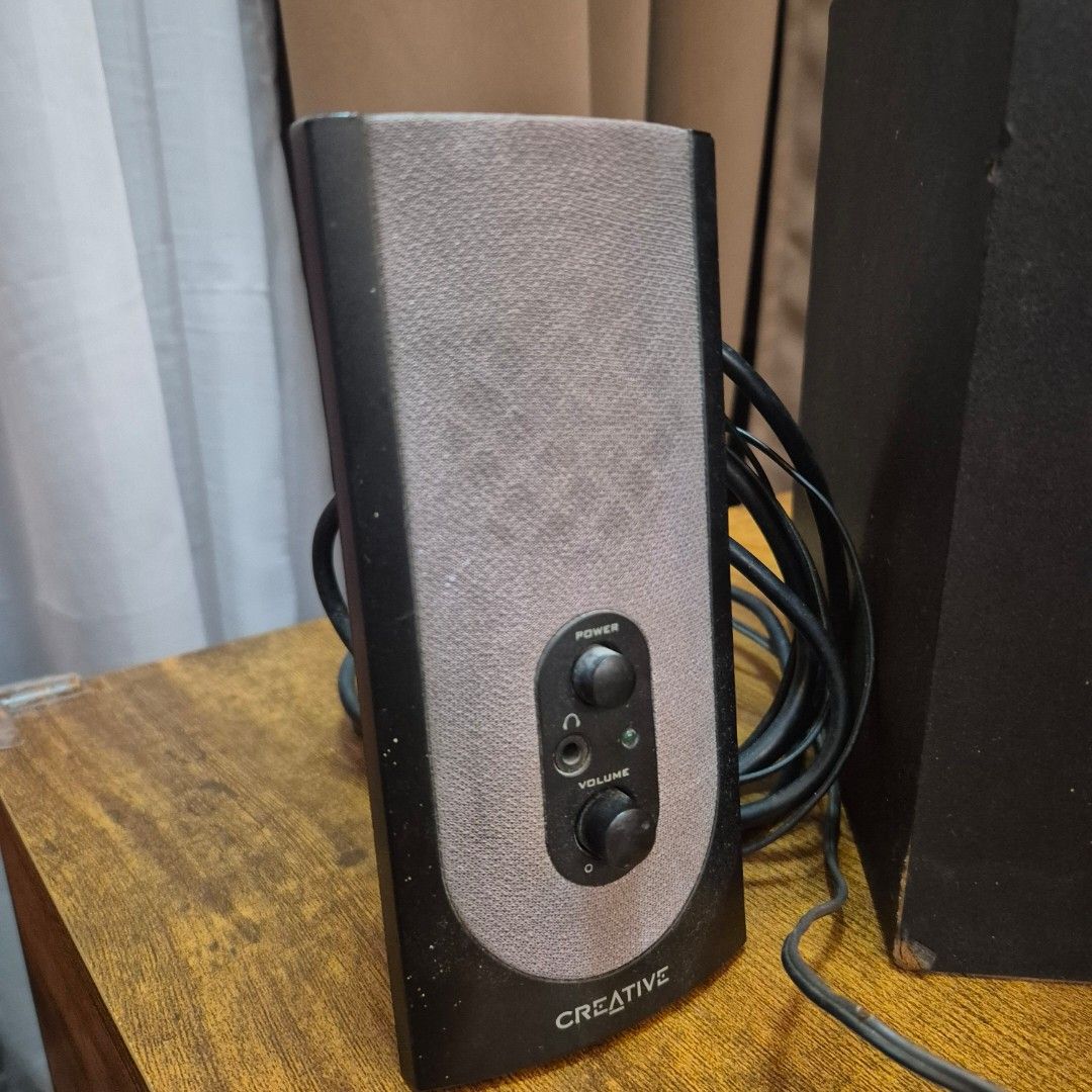 Creative SBS 380 2.1 Speaker System (Category: Soundbars, Speakers & Amplifiers) located in Manila. Submitted by _mlb94 (Listing ID 1469113819, Image 3). Description: - Creative SBS 380 2.1 speaker system (subwoofer + 2 satellites) - Comes with power adapter (220V input, 8VAC output) - Convenient wired remote pod for power and volume control - Standard 3.5mm audio jack for easy PC, phone, or laptop connection - Tested and 100% working fine - Mino