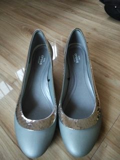 (Category: ) located in . Submitted by alluringvenus.thriftshop (Listing ID 1469012492, Image 1). Description: .