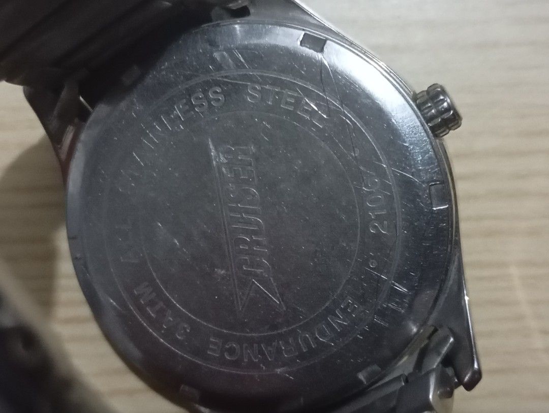 Cruiser (Category: Men's Watches) located in Las Pinas. Submitted by quick_deals_great_finds2 (Listing ID 1469067139, Image 3). Description: Original good working condition Quartz with battery 42mm large fits wrist 6.8 inches.