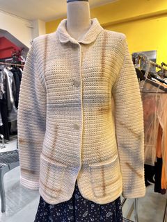 （分類：）位於 。 由 preownedluxuryclotheshk 提交（商品編號 1469051875，圖片 1）。簡介： 。