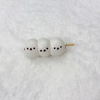 (Category: ) located in . Submitted by ashyyel_ (Listing ID 1469149506, Image 1). Description: .