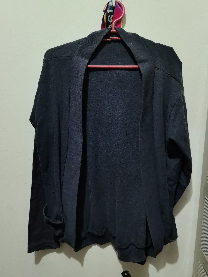 Dark Navy Blue Open Front Cardigan (Category: Coats, Jackets and Outerwear) located in Valenzuela. Submitted by paaaatt (Listing ID 1469014167, Image 1). Description: - Color: Dark navy blue - Style: Open front with shawl collar - Fit: Relaxed fit with long sleeves - Material: Soft knit fabric, perfect for layering - Condition: Great basic piece for everyday wear.