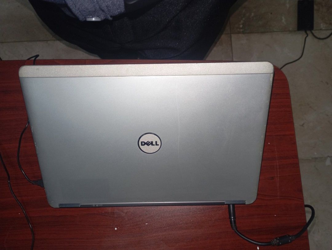 Dell Latitude E7470 (Intel Core i7 | 12GB RAM) - No Issues / Smooth (Category: Laptops & Notebooks) located in Manila. Submitted by warmmoon_61ed81 (Listing ID 1468988485, Image 1). Description: FOR SALE: Dell Latitude Laptop (E7470 Core i7) Price: ₱6500 (Slightly negotiable) QUICK SPECS: • Processor: Intel(R) Core(TM) i7-4600U CPU @ 2.10GHz 2.70GHz • RAM: 12GB RAM (Napakabilis sa multitasking, maganda pang-office/school) • OS: Windows 10 Pro (64