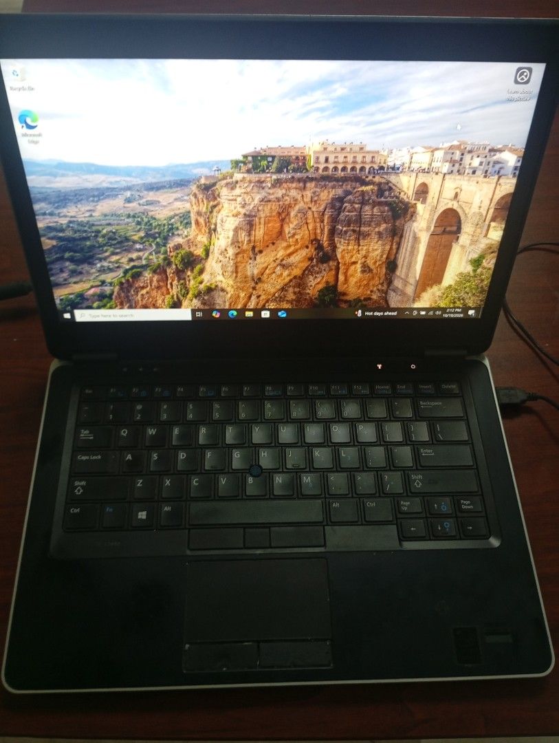 Dell Latitude E7470 (Intel Core i7 | 12GB RAM) - No Issues / Smooth (Category: Laptops & Notebooks) located in Manila. Submitted by warmmoon_61ed81 (Listing ID 1468988485, Image 3). Description: FOR SALE: Dell Latitude Laptop (E7470 Core i7) Price: ₱6500 (Slightly negotiable) QUICK SPECS: • Processor: Intel(R) Core(TM) i7-4600U CPU @ 2.10GHz 2.70GHz • RAM: 12GB RAM (Napakabilis sa multitasking, maganda pang-office/school) • OS: Windows 10 Pro (64