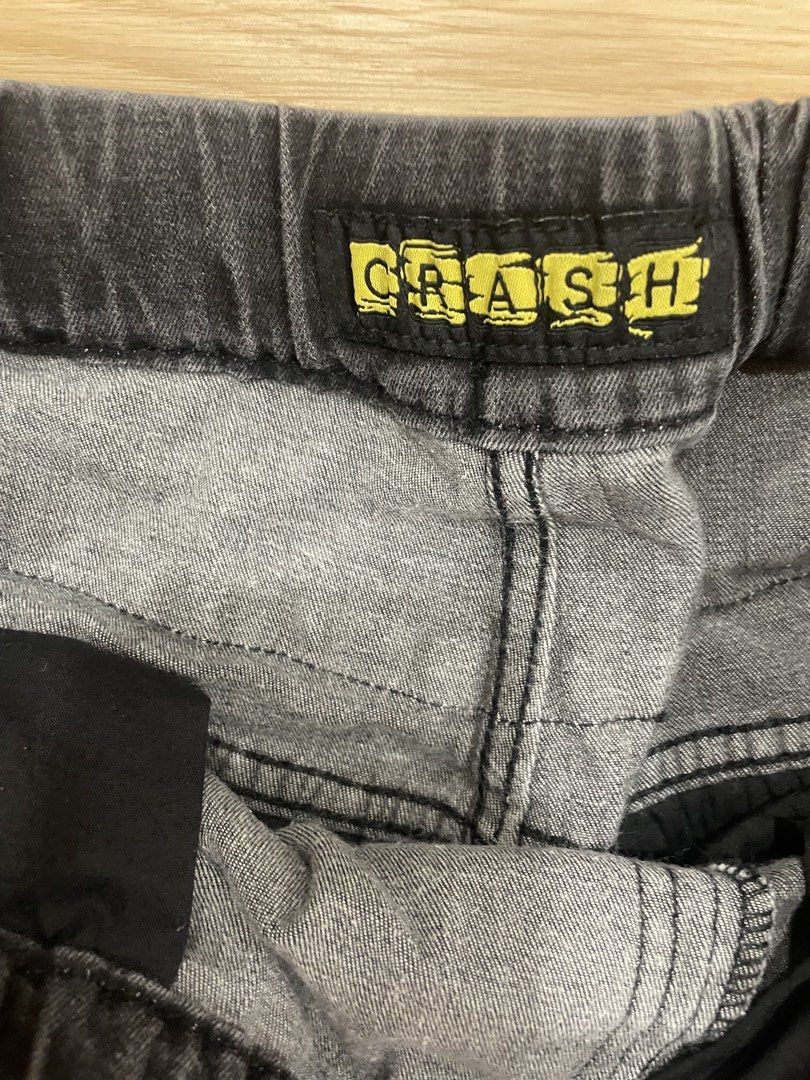 DENIM JOGGERS CRASH (Category: Jeans) located in Manila. Submitted by bedlambuzz (Listing ID 1469101689, Image 2). Description: WYSIWYG ALL JEANS ARE USED BUT FULLY WEARABLE BUTTONS AND ZIPPERS INTACT MAY HAVE SLIGHT DISCOLORATION OR SMALL FLAWS.