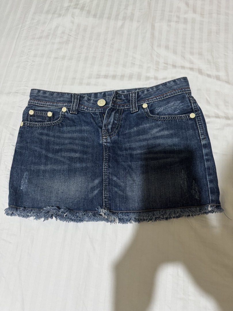 denim micro mini skirt (Category: Skirts) located in Marikina City. Submitted by fatherzav (Listing ID 1469022819, Image 1). Description: RFS: decluttering size S no flaws, thrifted MOP: bdo, gcash MOD: j&t, lalamove.
