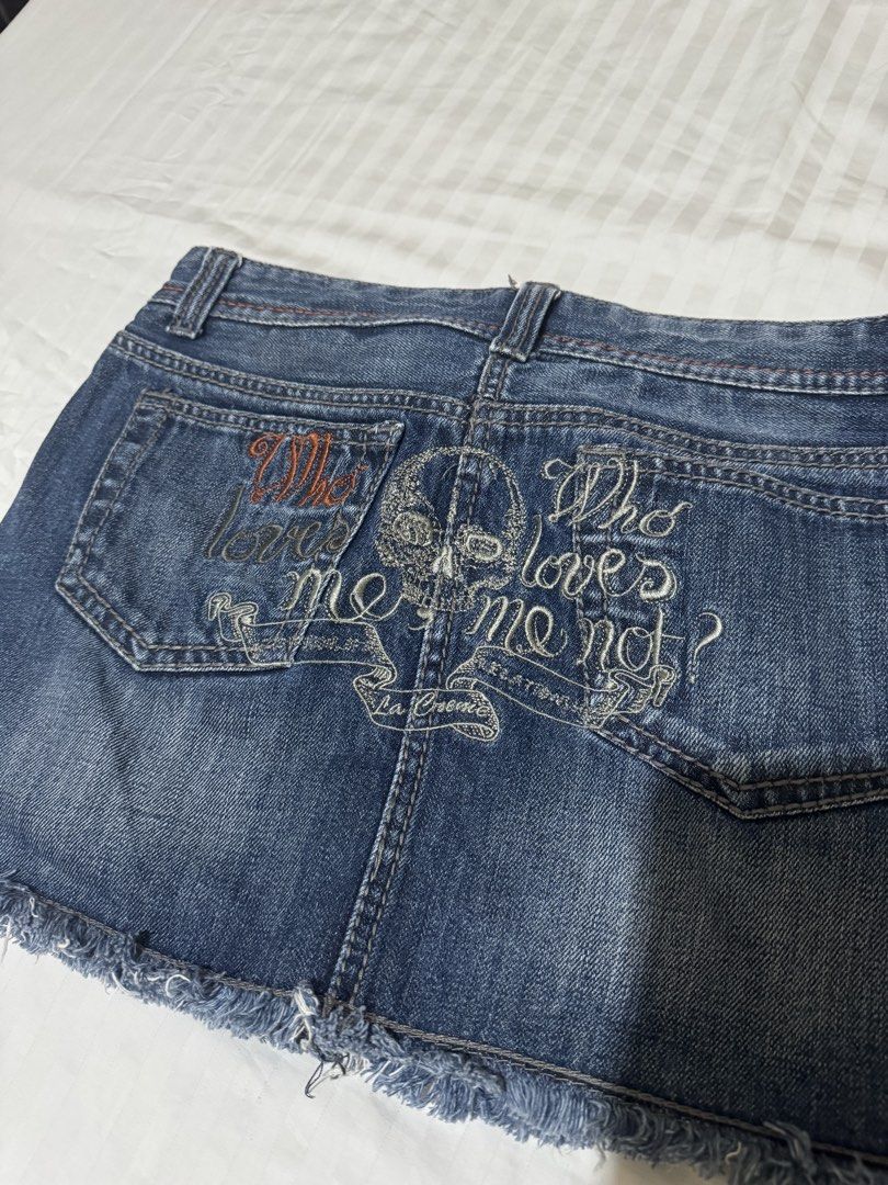 denim micro mini skirt (Category: Skirts) located in Marikina City. Submitted by fatherzav (Listing ID 1469022819, Image 2). Description: RFS: decluttering size S no flaws, thrifted MOP: bdo, gcash MOD: j&t, lalamove.