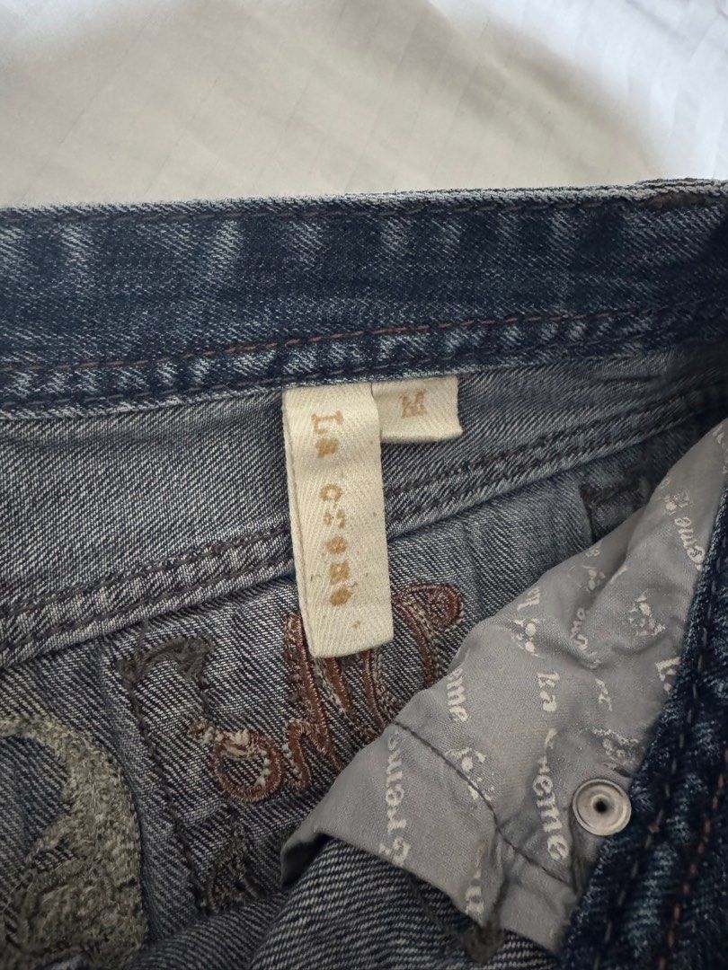 denim micro mini skirt (Category: Skirts) located in Marikina City. Submitted by fatherzav (Listing ID 1469022819, Image 3). Description: RFS: decluttering size S no flaws, thrifted MOP: bdo, gcash MOD: j&t, lalamove.