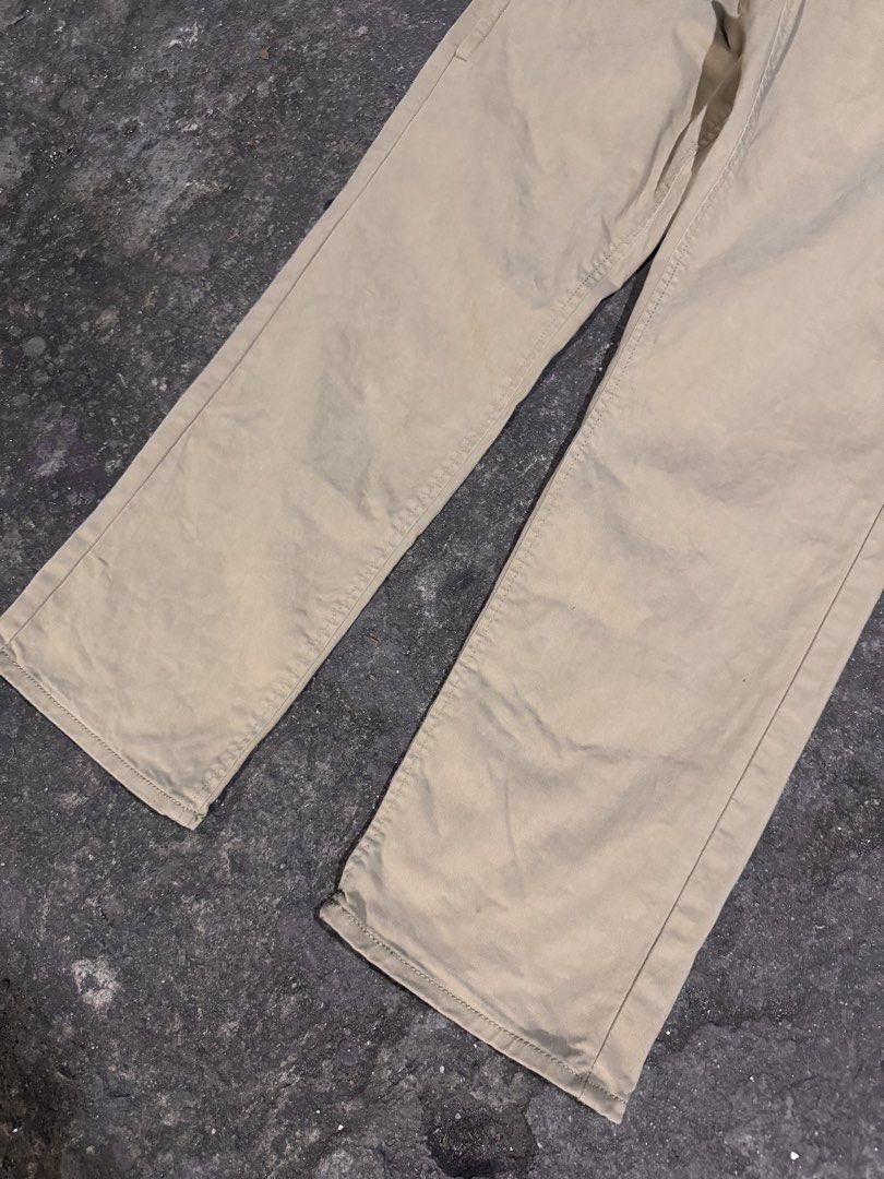 Denizen from Levi’s 231 Athletic (Category: Jeans) located in Pasig City. Submitted by dripthrift1600 (Listing ID 1469076680, Image 3). Description: - Denizen From Levi’s 231 Athletic - Excellent Condition - Issue: None - Dimes: 34x40x8.