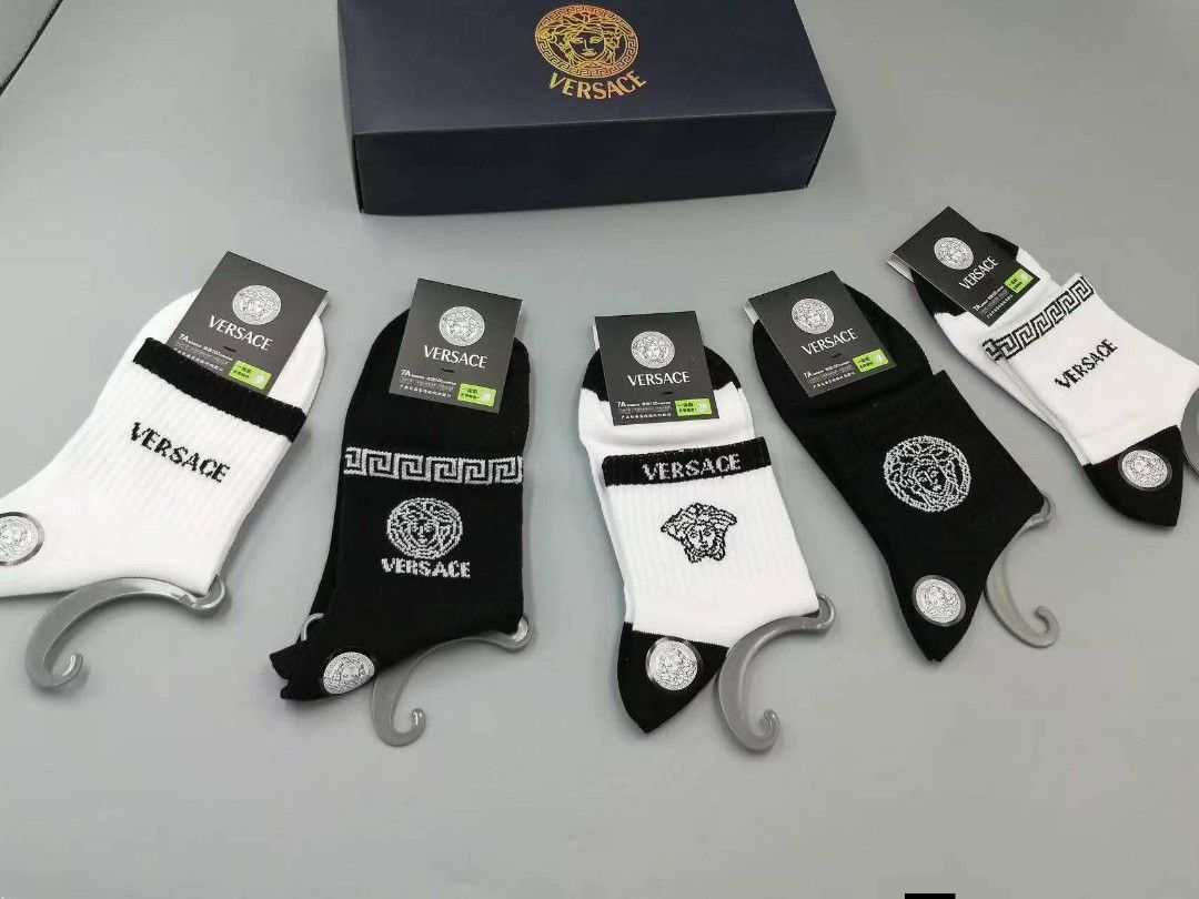 Designer branded ankle socks set with box (Category: Socks & Tights) located in Manila. Submitted by iliasjen3082126 (Listing ID 1468995373, Image 1). Description: - Brand New Designer Ankle Socks - Featured Brands: Versace, Lacoste, Hermès, Louis Vuitton, & Tommy Hilfiger - Available Colors: Black, White, Grey, Brown, and Red - Features: Distinctive logo embroidery or prints for a stylish daily look - Packaging: Includes individual branded prese