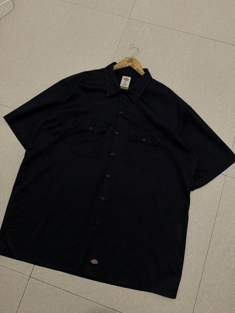 DICKIES BUTTON DOWN POLO (Category: Formal Shirts) located in Manila. Submitted by triptothrift7 (Listing ID 1469101992, Image 2). Description: message if you are interested! for fast transaction DICKIES BUTTON DOWN POLO size 2XT width 27.5 x 33 length no issue need wash only excellent condition color rate 9/10 mode of payment gcash or bank transfer location Biñan laguna.