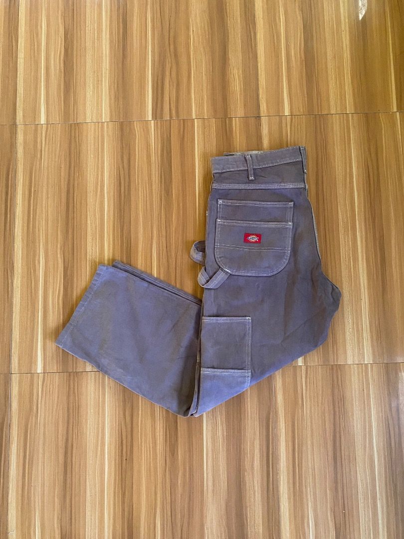 Dickies carpenter pants double knee double loop (Category: Jeans) located in Aparri. Submitted by lloyd.thrft (Listing ID 1469011694, Image 1). Description: 34x38x9 parang lavander kulay.