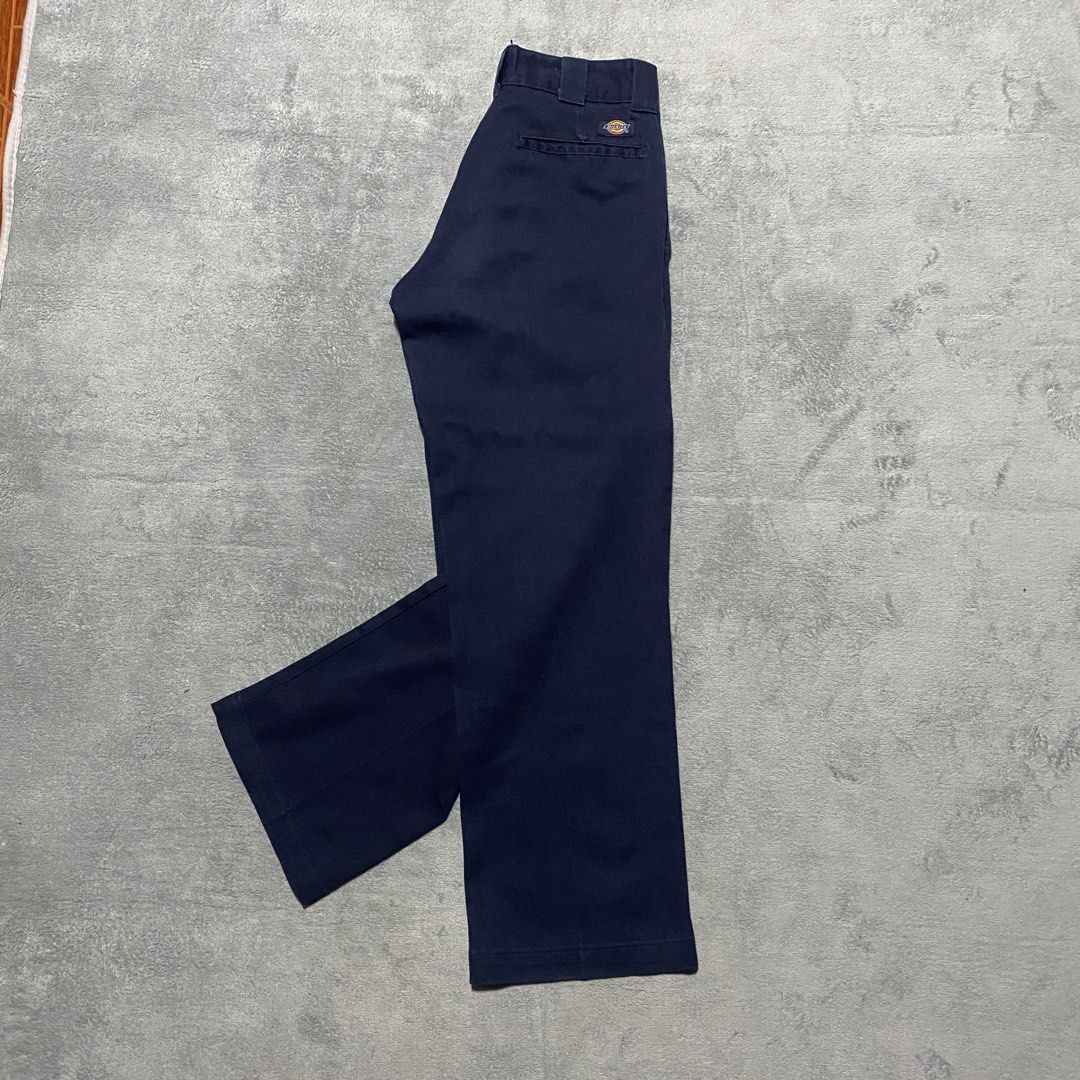 Dickies Flex 874 Chino Pants (Category: Chinos) located in Cavite. Submitted by kali_galleria (Listing ID 1468934436, Image 2). Description: Available 🏷️ Dickies Flex 847 Chino Pants • Lightly-used Condition: 9.5 • Color rate: 9.5 • Width: 30 • Length: 39 • Issue: sign of usage 🏷️450 + SF “Thrift with your fingertip👆🏼”.