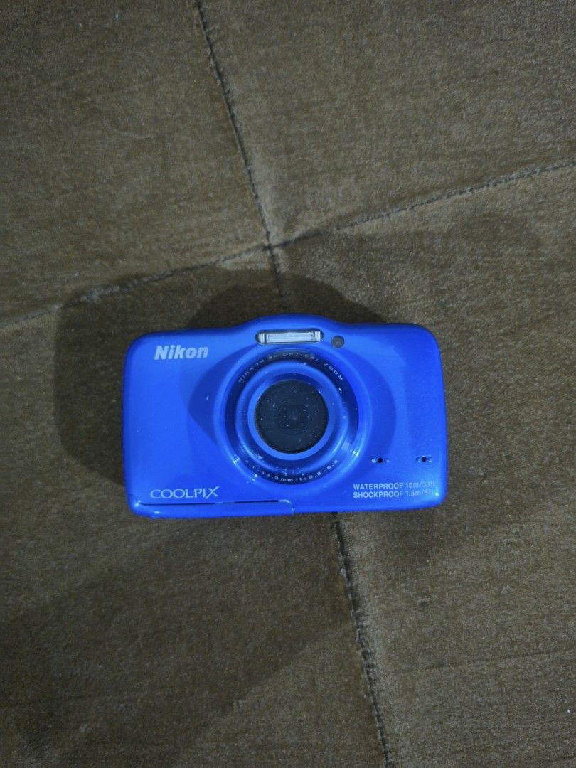 Digicam bundle (buy at your own risk read description) (Category: Cameras) located in Manila. Submitted by roikobe (Listing ID 1469059132, Image 2). Description: 3 digicam 3 flip phones MOST LIKELY FOR REPAIR OR PARTS OUT ISSUES: -Benq DC 750- No power -Tried with 2 AA batteries Fujifilm Finepix Xp60 -Untested since it needs a specific battery -Most likely not working Nikon Coolpix S32 -Untested since it needs a specific battery -Most likely not 