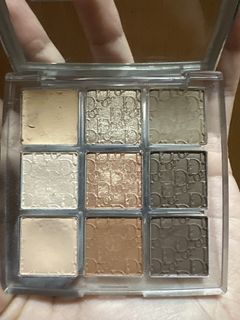 （分類：）位於 。 由 ststststst1122 提交（商品編號 1469105887，圖片 1）。簡介： 。