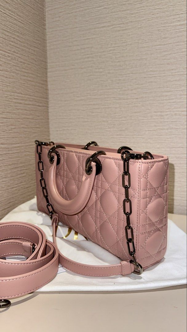 Dior lady D-joy muted pink lambskin (Category: Luxury Bags & Wallets) located in Makati City. Submitted by realfranzia09 (Listing ID 1469035707, Image 2). Description: Super ganda pa authentic with entrupy dust bag only..