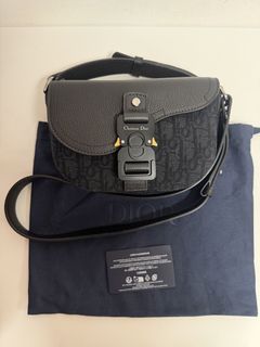 （分類：）位於 。 由 luxurybag_station 提交（商品編號 1469118504，圖片 1）。簡介： 。