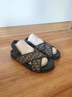 (Category: ) located in . Submitted by alyssamarie_2918 (Listing ID 1468982968, Image 1). Description: .
