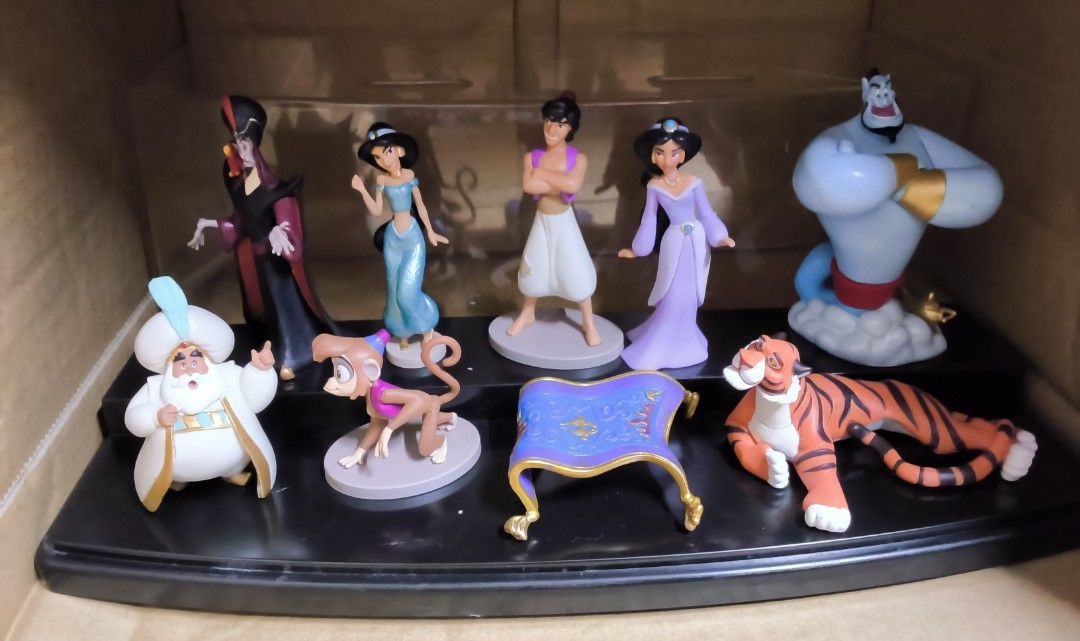 Disney Aladdin character figurine set with display case (Category: Figurines & Statues) located in Manila. Submitted by the_thrift_shop_onlineph (Listing ID 1468955573, Image 1). Description: No long reservation, priority ASAP buyer Products in hand ready to ship Feel free to chat, message or text for additional pictures and inquiry for the availability of the items before placing an order. What you see what you get (see pictures) Details: - Comp