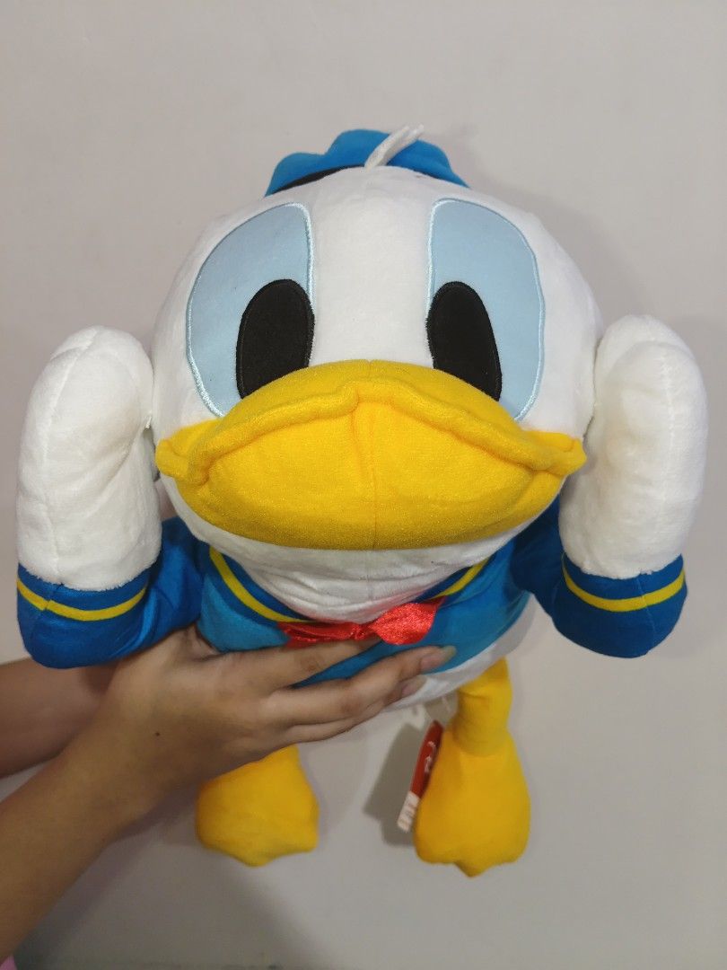 Disney Donald Duck plush toy (Category: Plushies & Soft Toys) located in San Marcelino. Submitted by cmplushies (Listing ID 1468953501, Image 1). Description: .