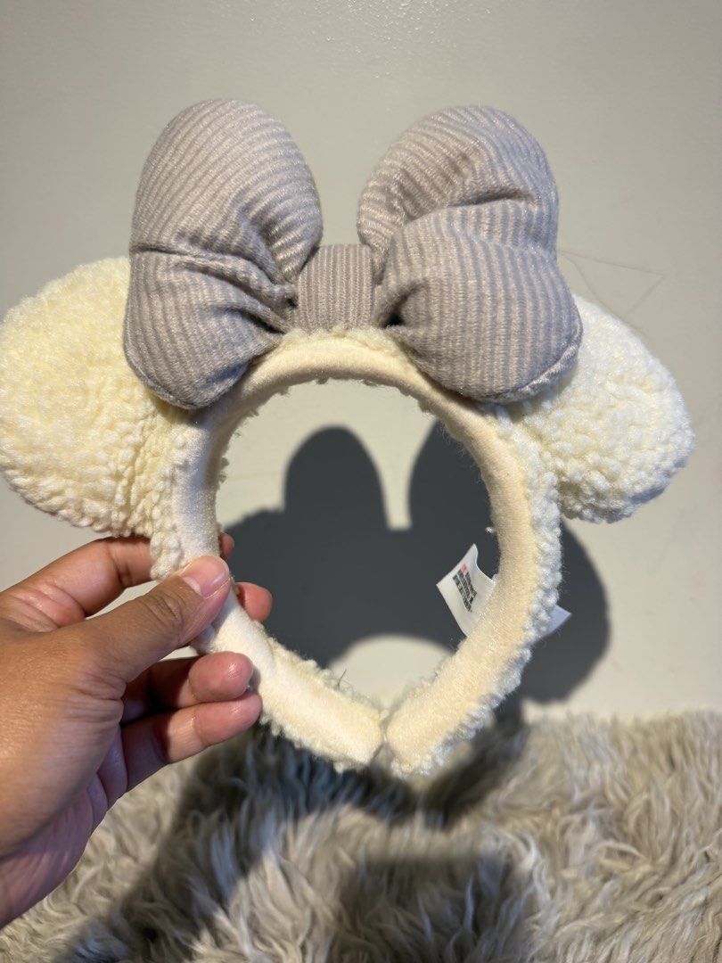 Disney headband (Category: Plushies & Soft Toys) located in La Trinidad. Submitted by reeze_24 (Listing ID 1469157642, Image 3). Description: .