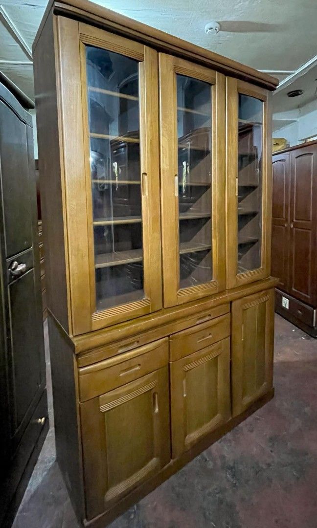 Display Storage Cabinet Platera (Category: Shelves, Cabinets & Racks) located in Quezon City. Submitted by dannikkishoppe2 (Listing ID 1469153249, Image 3). Description: Display Storage Cabinet Platera‼️₱14000‼️ ✅ Sturdy and durable construction ✅ Adjustable shelves for convenient storage and display ✅ Perfect for your home or business! Please manage your expectations as there might be minimal flaws. Color may vary due to lighting, it may appear 