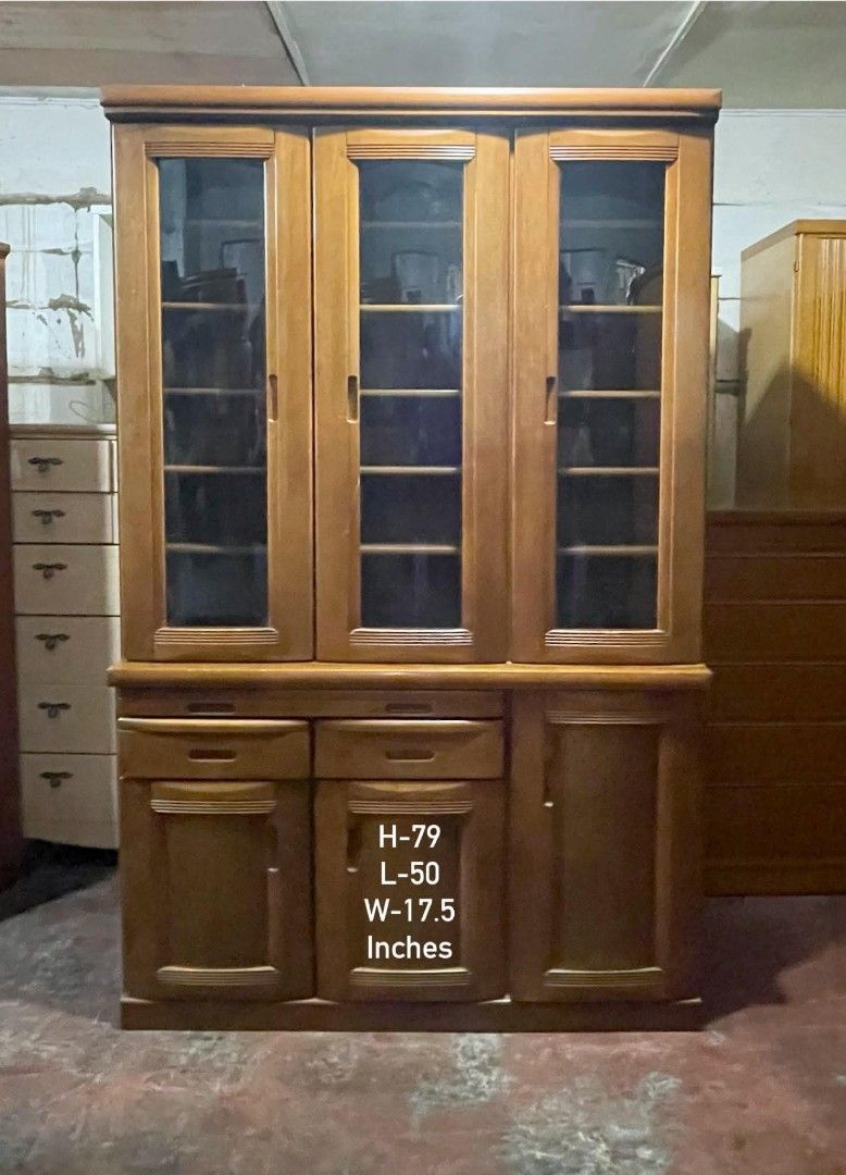 Display Storage Cabinet Platera (Category: Shelves, Cabinets & Racks) located in Quezon City. Submitted by dannikkishoppe2 (Listing ID 1469153249, Image 2). Description: Display Storage Cabinet Platera‼️₱14000‼️ ✅ Sturdy and durable construction ✅ Adjustable shelves for convenient storage and display ✅ Perfect for your home or business! Please manage your expectations as there might be minimal flaws. Color may vary due to lighting, it may appear 